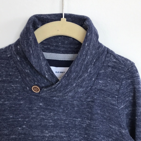 Old Navy Lightweight sweater - Picture 2 of 4